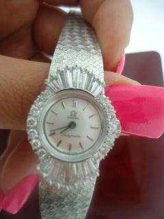 14k Solid GOLD Omega Ladymatic Vintage Diamond Watch..MINT..4​6 