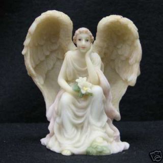 Roman Seraphim Angel Ophelia   Heart Seeker NIB #63659