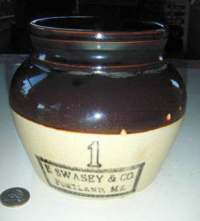   Stoneware E.Swasey & Co. Portland Maine No1.Small Bean Pot & Lid 2tone