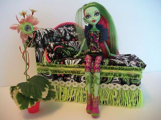 Newly listed Monster High Furniture *CHAISE Bed* for Venus McFlytrap 