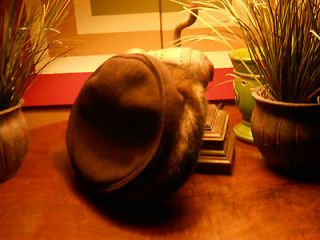 VINTAGE WOMENS PILL BOX HAT MADE IN CANADA BY PARKHURST