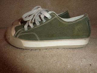 Gently Used Boys Keen Coronado Olive Green Suede Shoes   Size 1