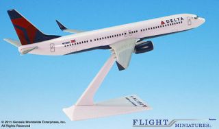   Delta Airlines 2007 Boeing 737 900ER 1:200 Scale Mint in Box