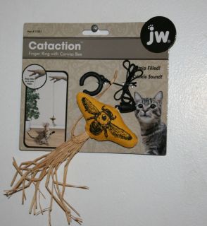 CATACTION FINGER RING WITH CANVAS BEE CATNIP FILLED, CRINKLE SOUND CAT 