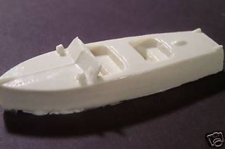HO SCALE SCENERY BOAT 1940S 24 FOOT CHRIS CRAFT