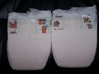   Pampers Baby Dry plastic diapers size Newborn (lot of 2 diapers
