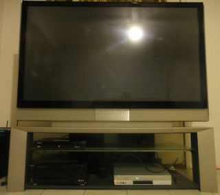 Mitsubishi 62 DLP HDTV with matching stand   WD 62927