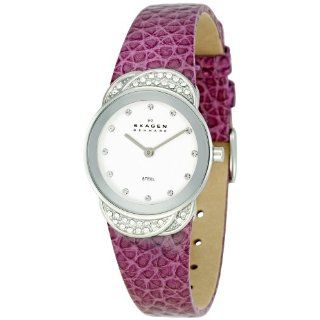 Skagen Womens 818SSLVV White Watch: Watches: 
