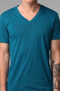 BDG PE V Neck Tee   Urban Outfitters
