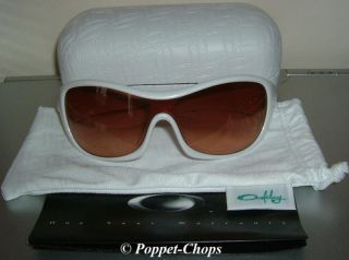 Oakley Ladies Speechless Pearl White Sunglasses & Cases