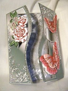 Handmade Greeting Card   3D Pink Roses on Sage Gatefold Aperture Card