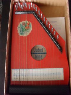 Newly listed Lovely Vintage Jubel Töne Childrens Zither