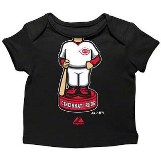 Cincinnati Reds Infant Black Trophy Case Envelope T Shirt
