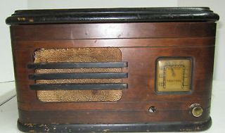 Truetone Tube Radio Phonograph D1070 Still Works Good Restoration 