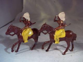 vintage collectible lead statues indian on horse 2 pcs time