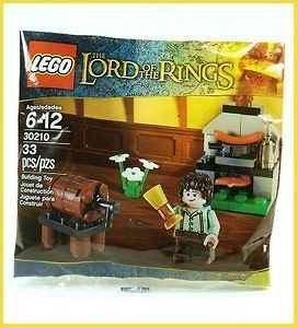 LEGO LORD OF THE RINGS FRODO COOKING POT PROMO WITH ACCESSORIES AND 