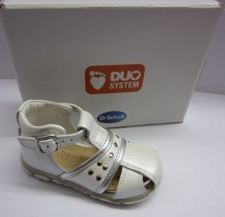 Duo System by Dr Scholl Candy Girls White/Silver Leather Closed Toe 