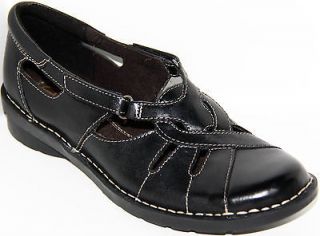 NEW Clarks Bendables Nikki Regatta Adj. Leather Cutout Shoes (M)
