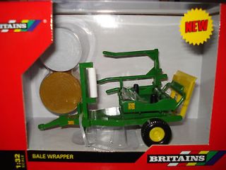 Newly listed 42882 1/32 Britains Bale Wrapper **NEW IN STOCK**