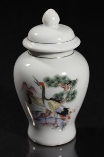Oriental Chinese Porcelain Miniature Ginger Jar w/ Water Birds / Crane