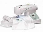 Singer Futura CE250 Sewing / Embroidery Machine w/4 Softwares 