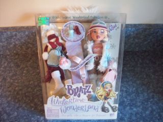   Wonderland Doll Cloe New in Package never openred w snowboard