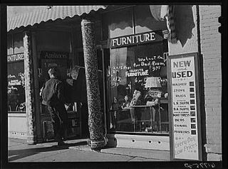 Newly listed Secondhand furniture store. Chanute,Kansas
