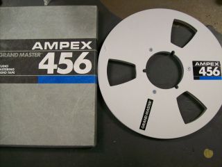 Ampex Metal Aluminum Take Up Reel & Master Box 1/4 1/4 no tape 10.5 