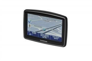 TomTom XXL IQ Routes Edition   Europe Automotive GPS Receiver