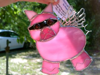 FLYING PINK PIG WITH GOGGLES Sun Catcher 4.5 inches NEW shipping cost 