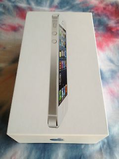 Apple iPhone 5 (Latest Model)   16GB White & Silver (Unlocked 