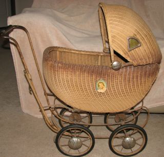   SHIRLEY TEMPLE WICKER DOLL CARRIAGE BUGGY F A WHITNEY VINTAGE RARE