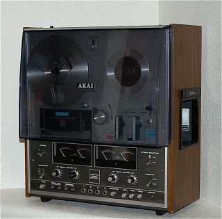 Vintage Akai Reel to Reel Model 1800 SS No Reserve