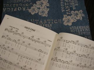 RARE Japanese Hawaiian Melody Song Music Book 114 Fun Tunes Ukulele 