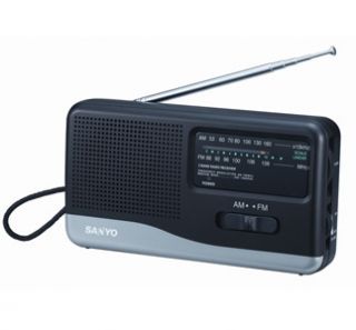 Brand New Sanyo RP 2010 Portable FM Am Radio
