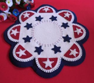 americana stars pattern wool penny rug candle mat