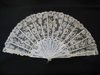 Antique Lace Fabulous Handmade Point DAngleterre Lace Fan Carved MOP 