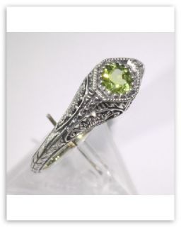 Sterling Silver Antique Style Peridot Filigree Ring Size 8