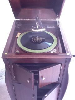 Antique 1917 Victor Victrola WV XA Mahogany Floor Model Phonograph 