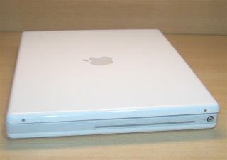 Apple iBook 14 1 42GHz G4 60GB DVD R SuperDrive 512MB OS 10 5 