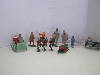 Lot of 17 Vintage Toy Figurines, Barclay & Others