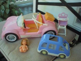 2006 Barbie Happy Family Doll Pink Glam Convertible Beach Cruiser Car 