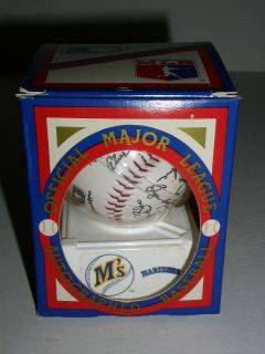 Official Major League Autographed Baseball Mariners