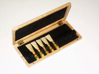 Bassoon Reed Case Solid Wood for 10 Reeds Beautiful Nature Finish 