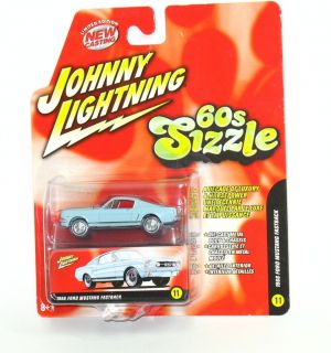 Johnny Lightning 60s Sizzle 1966 Ford Mustang Fastback Lt Blue MOC 