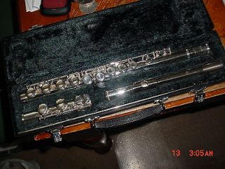 Yamaha YFL 221 Silver Plated Flute w/Case Excellent Shape cleaned 