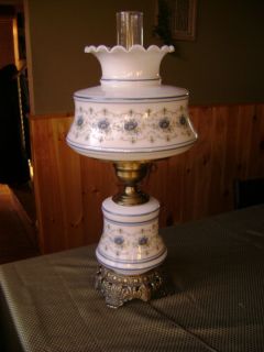 Quoizel Abigail Adams 24 Table Lamp w Antique Brass Finish 1961 4 1 8 