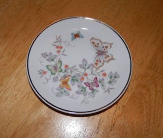 Vintage Avon Butterfly Fantasy Soap Dishes and Soap Dated 1979 Mint 