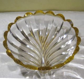 Vintage 1930s Art Deco Shell Design Glass Bowl Scalloped Edge 