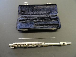 ARMSTRONG PICCOLO Vintage 1965 1969 Serial N7797 with Hard Case Clean 